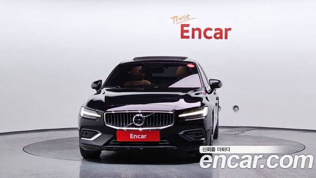 Volvo S60 (III) T5 Inscroption 2020 — фото 3