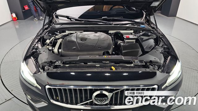 Volvo S60 (III) T5 Inscroption 2020 — фото 6