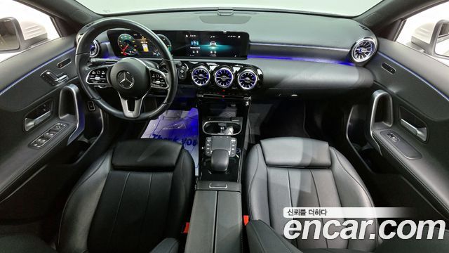 Mercedes-Benz A-Class (W177) A220 Sedan 2021 — фото 7