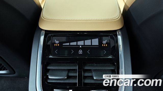 Volvo XC90 (II) T8 Ultimate Bright Hybrid 2022 — фото 19
