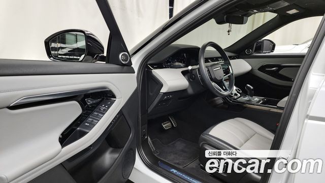 Land Rover Range Rover Evoque (II) P250 R-Dynamic SE 2022 — фото 10
