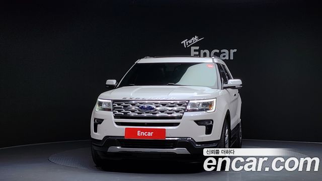 Ford Explorer 2.3 Limited 4WD 5th 2018 — фото 3