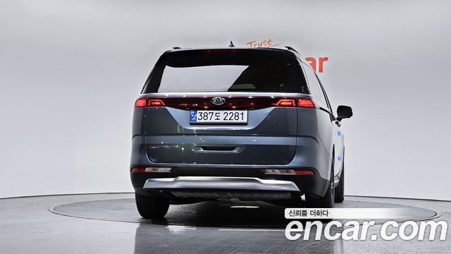 Kia Carnival (IV) Diesel 9-Seater Signature 2021 — фото 4