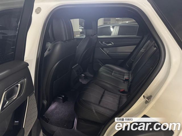 Land Rover Range Rover Velar 3.0 D300 R-Dynamic HSE 2018 — фото 10