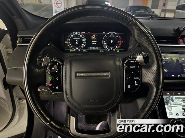 Land Rover Range Rover Velar 3.0 D300 R-Dynamic HSE 2018 — фото 16
