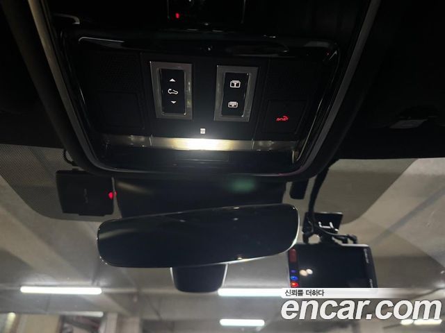 Land Rover Range Rover Velar 3.0 D300 R-Dynamic HSE 2018 — фото 24