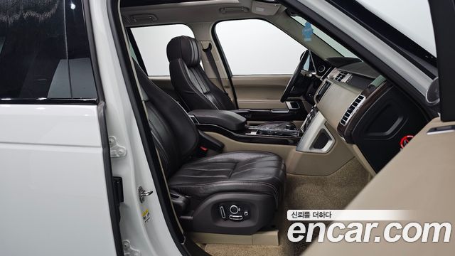 Land Rover Range Rover (IV) 4.4 SDV8 Vogue SE DIESEL 2016 — фото 10