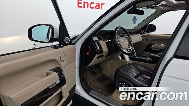 Land Rover Range Rover (IV) 4.4 SDV8 Vogue SE DIESEL 2016 — фото 11