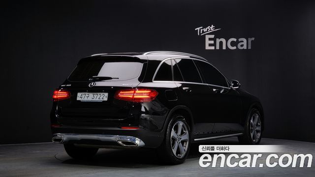 Mercedes-Benz GLC-Class (X253) GLC300 4MATIC 2019 — фото 2