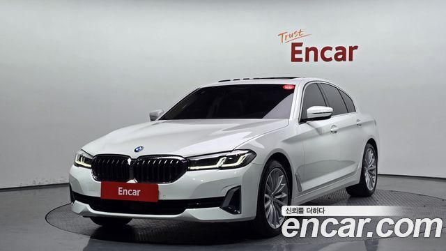 BMW 5 Series (G30) 530i xDrive Luxury