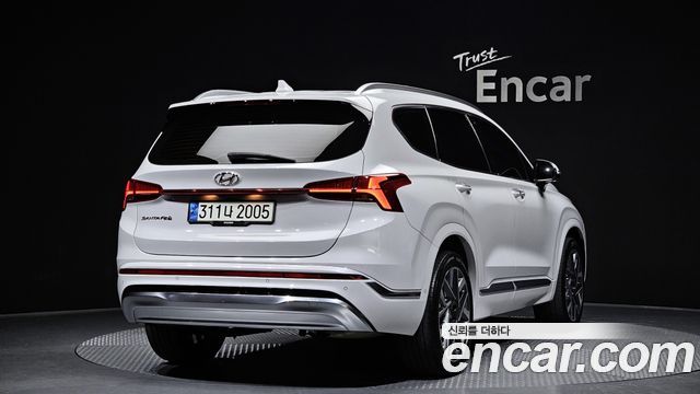 Hyundai Santa Fe Diesel 2.2 2WD Calligraphy 2021 — фото 2