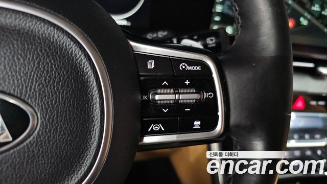 Kia Carnival (IV) Diesel 7-Seater Signature 2021 — фото 18