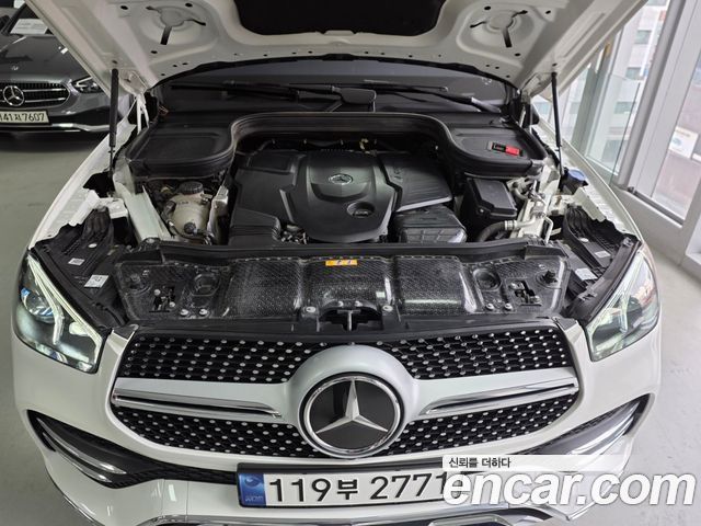 Mercedes-Benz GLE-Class (W167) GLE400d 4MATIC Coupe 2023 — фото 6
