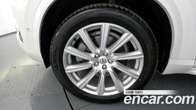 Volvo XC90 (II) D5 Inscription 2018 — фото 5