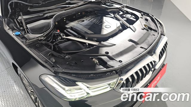 BMW 6 Series GT (G32) 630i xDrive Luxury 2022 — фото 6