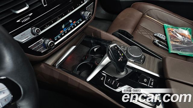 BMW 6 Series GT (G32) 630i xDrive Luxury 2022 — фото 9