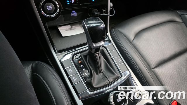 KG Mobility (SsangYong) Beautiful Korando Gasoline 1.5 2WD C5 Plus 2022 — фото 9