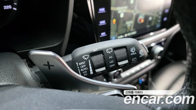 KG Mobility (SsangYong) Beautiful Korando Gasoline 1.5 2WD C5 Plus 2022 — фото 16