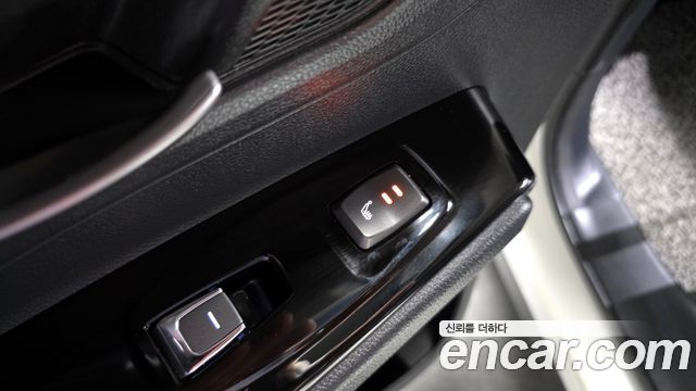 KG Mobility (SsangYong) Beautiful Korando Gasoline 1.5 2WD C5 Plus 2022 — фото 20