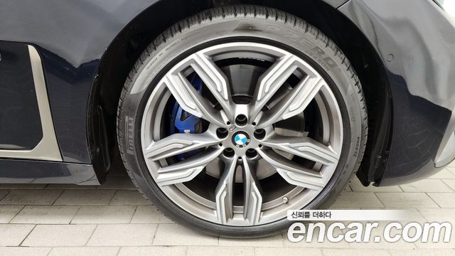 BMW 7 Series (G11) M760Li xDrive 2022 — фото 5