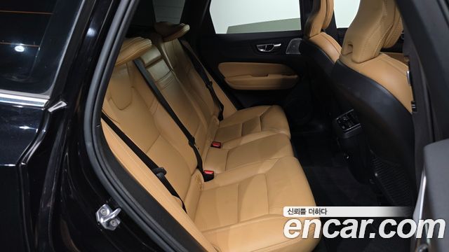 Volvo XC60 (II) T6 Inscription 2020 — фото 12