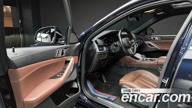 BMW X6 (G06) xDrive40i M Sport 2021 — фото 11