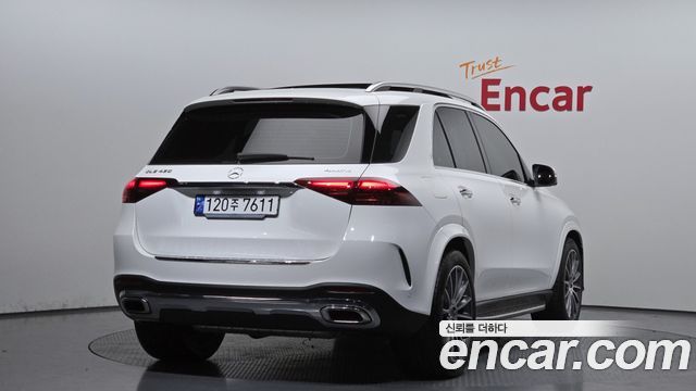Mercedes-Benz GLE-Class (W167) GLE450 4MATIC 2024 — фото 2