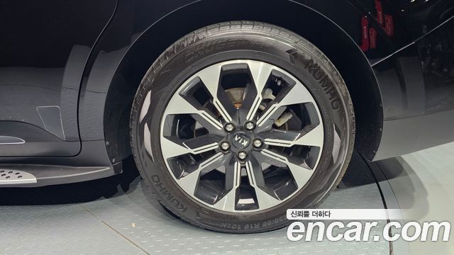 Kia Carnival (IV) Gasoline 7-Seater Signature 2021 — фото 5