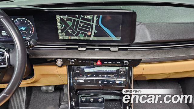 Kia Carnival (IV) Gasoline 7-Seater Signature 2021 — фото 14