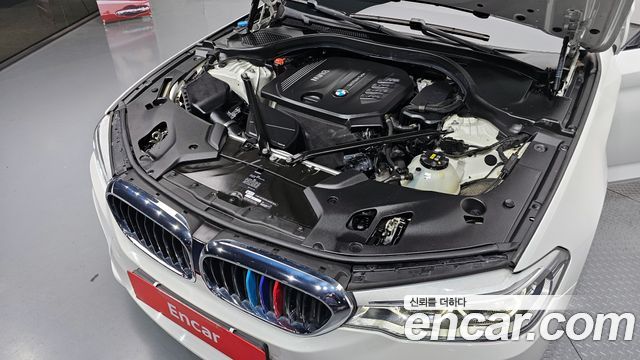 BMW 5 Series (G30) 520d M Sport package 2017 — фото 6