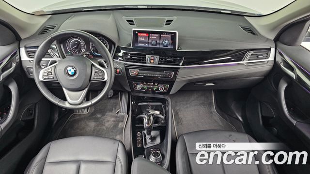 BMW X1 (F48) xDrive 20i xLine 2022 — фото 7
