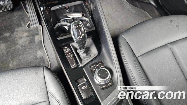 BMW X1 (F48) xDrive 20i xLine 2022 — фото 9