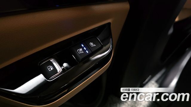 Kia Carnival (IV) Gasoline 9-Seater Signature 2023 — фото 18