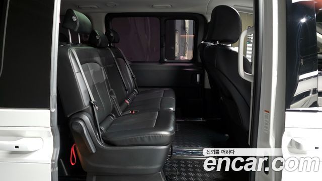 Hyundai Staria 4WD Tourer 11-Seater Modern 2022 — фото 12