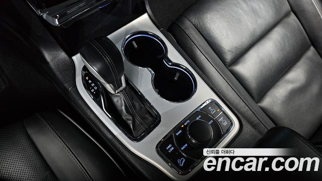 Jeep Grand Cherokee 3.6 Summit WK2 2020 — фото 9