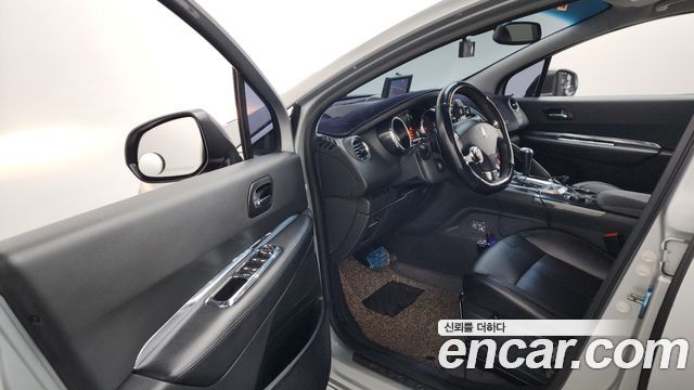 Peugeot 3008 1.6 e-HDi First Generation 2014 — фото 10