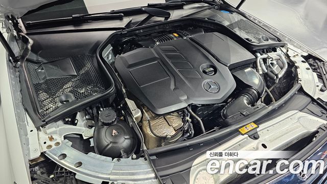 Mercedes-Benz C-Class (W205) C220 d 4MATIC Exclusive 2019 — фото 6