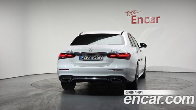 Mercedes-Benz E-Class (W213) E220d 4MATIC AMG Line 2021 — фото 4