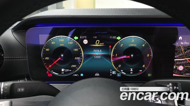 Mercedes-Benz E-Class (W213) E220d 4MATIC AMG Line 2021 — фото 8