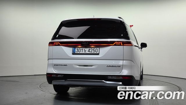 Kia Carnival (IV) Diesel 7-Seater Signature 2021 — фото 4
