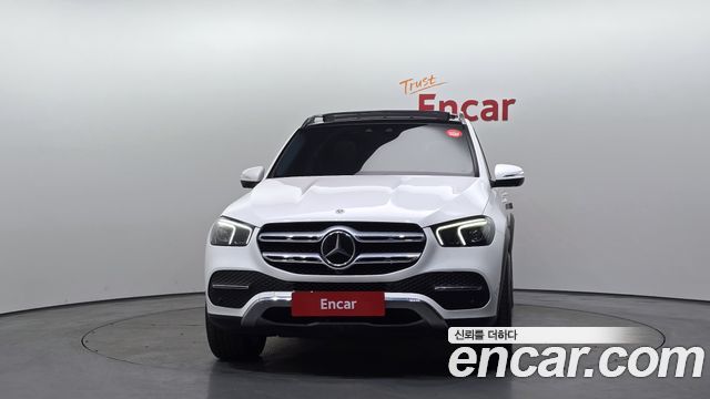 Mercedes-Benz GLE-Class (W167) GLE300d 4MATIC 2022 — фото 3