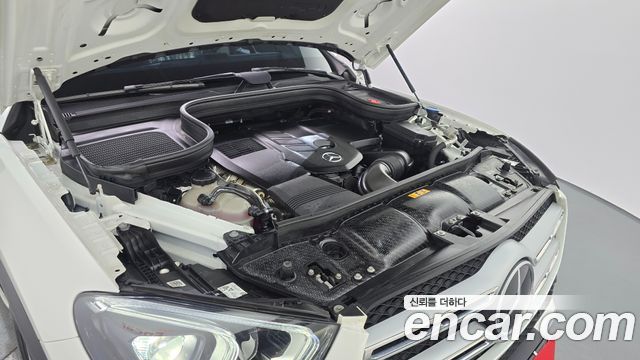 Mercedes-Benz GLE-Class (W167) GLE300d 4MATIC 2022 — фото 6