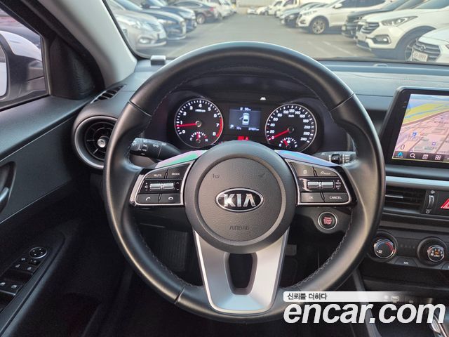 Kia K3 Standard 2021 — фото 22