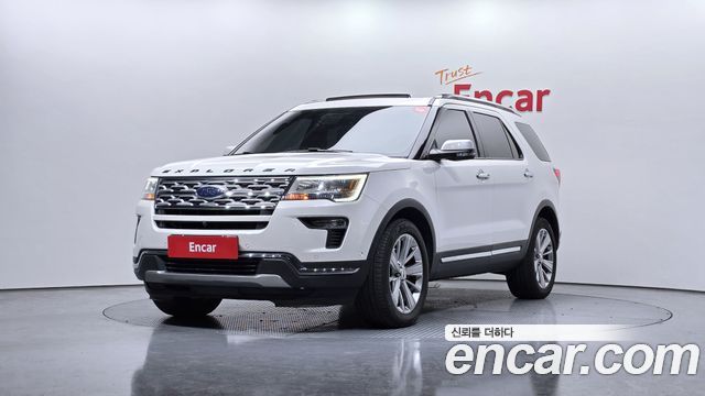 Ford Explorer 2.3 Limited 4WD 5th