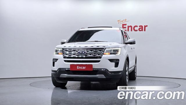 Ford Explorer 2.3 Limited 4WD 5th 2019 — фото 3