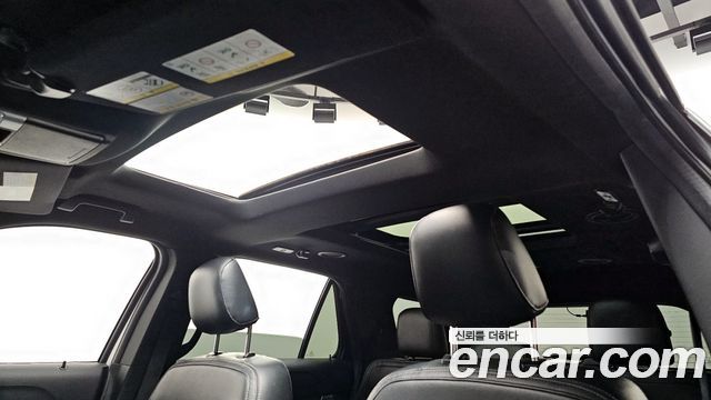 Ford Explorer 2.3 Limited 4WD 5th 2019 — фото 19