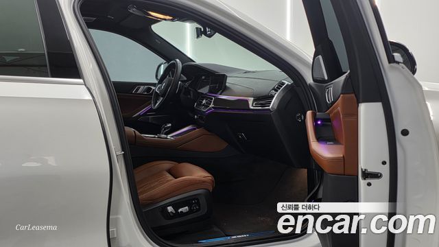 BMW X6 (G06) M50i 2021 — фото 15