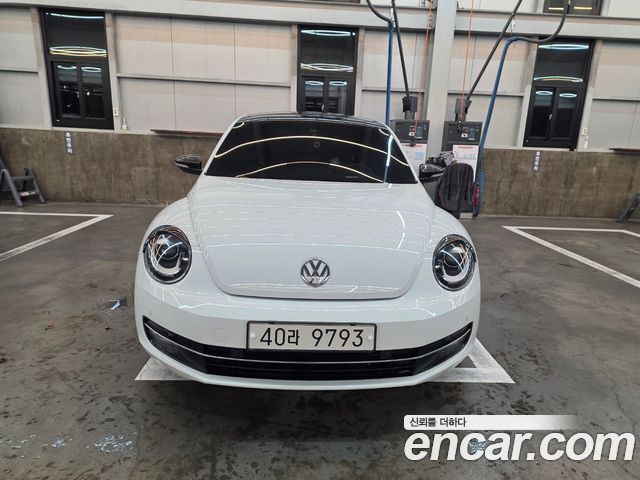 Volkswagen Beetle 2.0 TDI Premium 3rd 2014 — фото 3