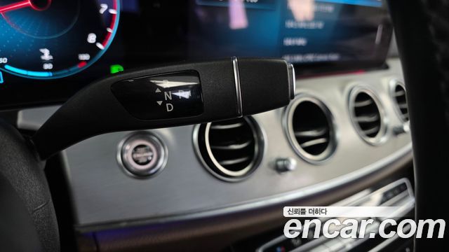 Mercedes-Benz E-Class (W213) E250 Avantgarde 2021 — фото 9