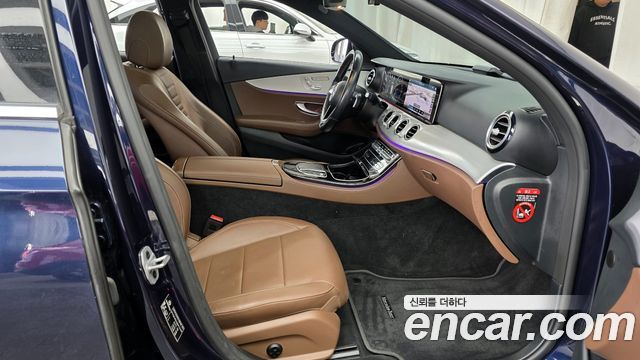 Mercedes-Benz E-Class (W213) E250 Avantgarde 2021 — фото 11